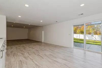 702 S Oak Street, Buchanan, MI 49107 - Photo 32