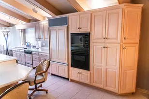 564 Lake Dr, Coldwater, MI 49036 - Photo 26