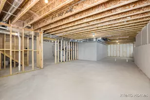 5949 Valley Point Dr SE, Caledonia, MI 49316 - Photo 18