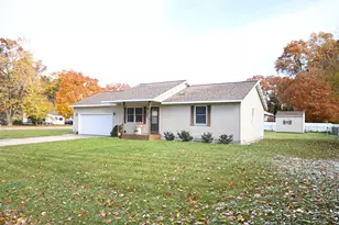 600 East St, Muskegon, MI 49442 - Photo 2