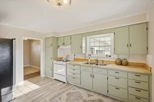 332 Mill St, Trufant, MI 49347 - Photo 22