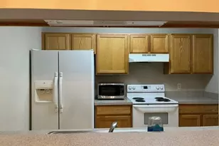 2652 S Knightsbridge, Ann Arbor, MI 48105 - Photo 2