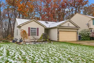 1623 Andover Blvd, Howell, MI 48843 - Photo 2