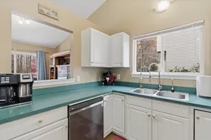 1623 Andover Blvd, Howell, MI 48843 - Photo 14