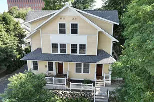 922 Catherine St, Ann Arbor, MI 48104 - Photo 2