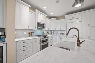 154 Grand Boulevard, Benton Harbor, MI 49022 - Photo 16