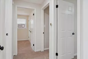 29484 Spring Hill Dr, Southfield, MI 48076 - Photo 16