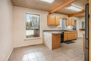 186 Juanita Dr, Battle Creek, MI 49014 - Photo 10