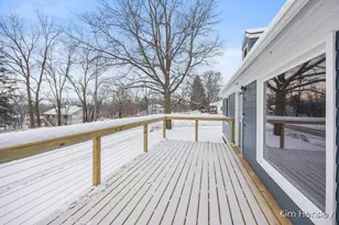 273 Summit Ave NE, Rockford, MI 49341 - Photo 10