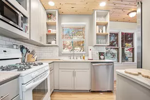 2867 Sharon Ave SW, Wyoming, MI 49519 - Photo 8