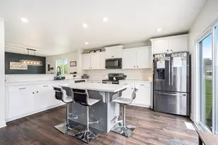 621 Arizona Blvd, Three Rivers, MI 49093 - Photo 12