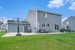 621 Arizona Blvd, Three Rivers, MI 49093 - Photo 2