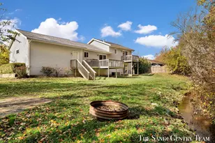14001 Ridgewood Dr, Holland, MI 49424 - Photo 40