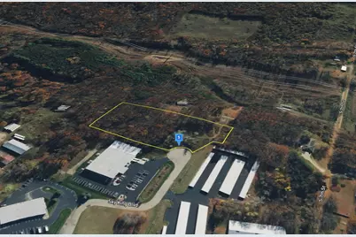 3883 Sky King Boulevard, Kalamazoo, MI 49009 - Photo 2