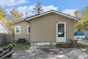 112 N High St, Leslie, MI 49251 - Photo 14