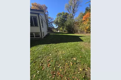 70631 Sunrise Drive, Edwardsburg, MI 49112 - Photo 6