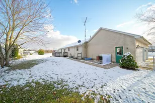 11970 Swan View Dr, Brooklyn, MI 49230 - Photo 28