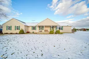 11970 Swan View Dr, Brooklyn, MI 49230 - Photo 38