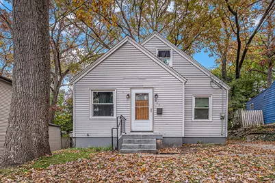 927 Merrifield Street SE, Grand Rapids, MI 49507 - Photo 2