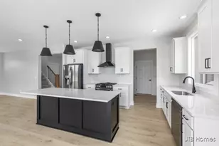 8318 Kettle Hill Ct SE, Alto, MI 49302 - Photo 10