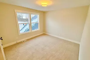 8318 Kettle Hill Ct SE, Alto, MI 49302 - Photo 20