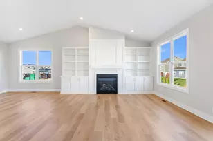 11913 Smithfield Dr, Holland, MI 49424 - Photo 10