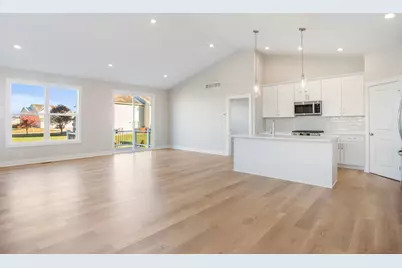 11913 Smithfield Drive, Holland, MI 49424 - Photo 8