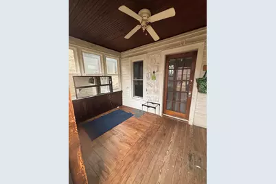 216 S Warren Avenue, Big Rapids, MI 49307 - Photo 2