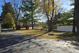 180 Reading Ave, Hillsdale, MI 49242 - Photo 14