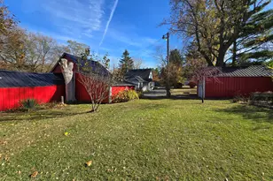 180 Reading Ave, Hillsdale, MI 49242 - Photo 40