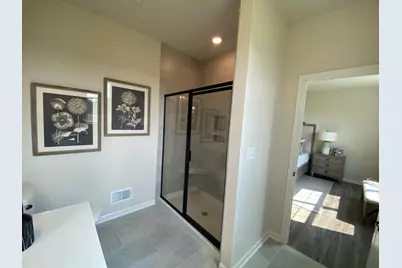 5660 Trail Side Lane #4, Hamburg, MI 48189 - Photo 14