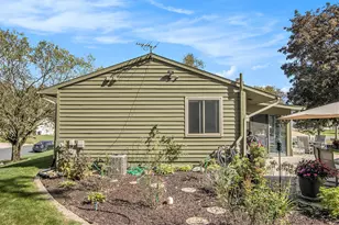 1505 Spruce Brook Rd, Kalamazoo, MI 49048 - Photo 10