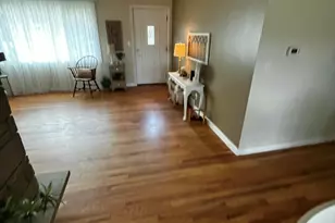 9030 Maplewood Dr, Berrien Springs, MI 49103 - Photo 8