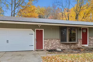 11632 Woodgate Dr NW, Grand Rapids, MI 49534 - Photo 2