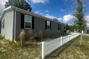 83 Viking Dr NW, Sparta, MI 49345 - Photo 6