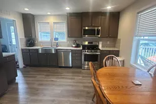 83 Viking Dr NW, Sparta, MI 49345 - Photo 10