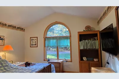 8632 W Blanchard Road, Blanchard, MI 49310 - Photo 14