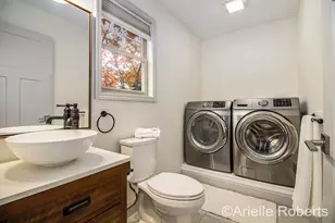 344 Highland St SE, Grand Rapids, MI 49507 - Photo 10