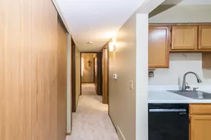 61137 Greenwood Dr, South Lyon, MI 48178 - Photo 18