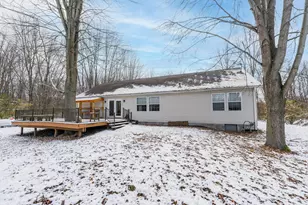 815 7th St, Plainwell, MI 49080 - Photo 32