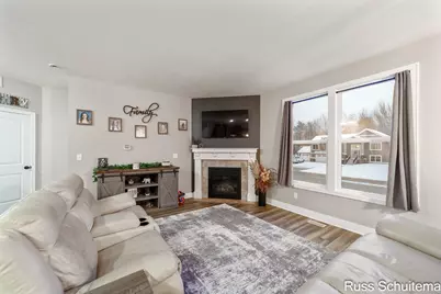 931 Ashlee Court, Norton Shores, MI 49441 - Photo 18