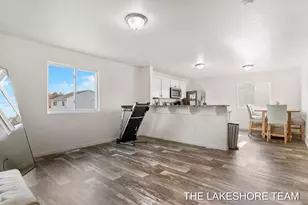 1211 Jayberry Dr, Holland, MI 49424 - Photo 12