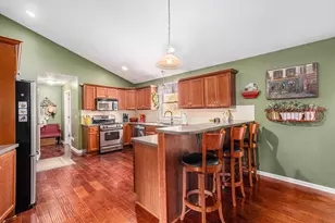 164 Glencarin Dr NE, Rockford, MI 49341 - Photo 4