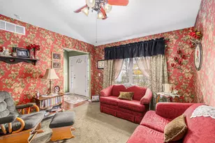 164 Glencarin Dr NE, Rockford, MI 49341 - Photo 8