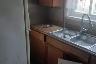 9000 Northlawn St, Detroit, MI 48204 - Photo 6