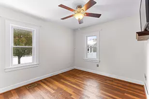 38 Riverside Dr, Mount Clemens, MI 48043 - Photo 28