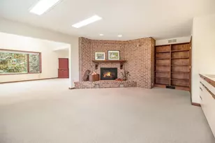 9453 Whispering Pines Dr, Saline, MI 48176 - Photo 20
