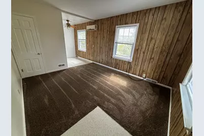 142 N Riverview Drive #3, Kalamazoo, MI 49004 - Photo 6