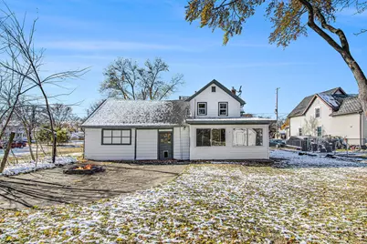 1505 Carl Breeding Way, Jackson, MI 49203 - Photo 14