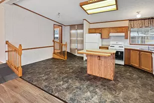 5527 Goldfinch Dr NE, Belmont, MI 49306 - Photo 4